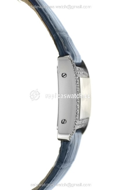 Cartier Silver Divan 2599 Ladies Diamond Stainless Steel Quartz 31mm Watch Cartier Silver Divan 2599 Ladies Diamond Stainless Steel Quartz 31mm Watch