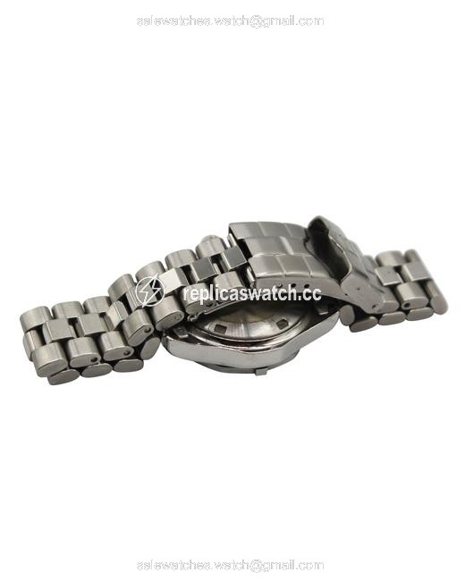 TAG Heuer Stainless -pre Owned Condition Good Watch TAG Heuer Stainless -pre Owned Condition Good Watch