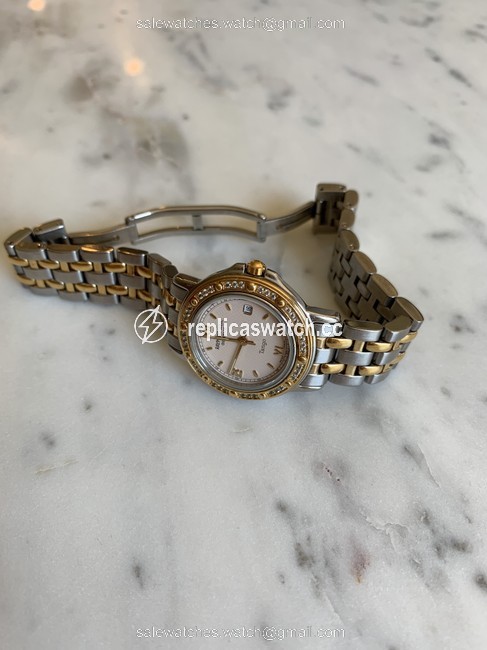 Raymond Weil Silver and Gold Tango Classic Ladies Quartz Two-tone 36 Diamond Date Watch Raymond Weil Silver and Gold Tango Classic Ladies Quartz Two-tone 36 Diamond Date Watch