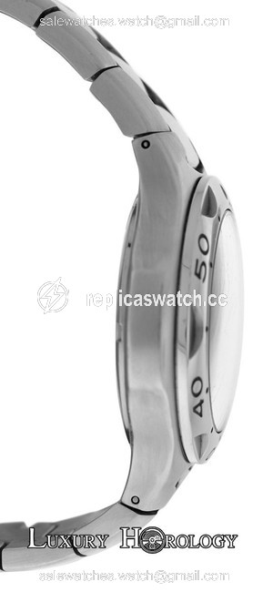 TAG Heuer Mens Professional Cl1112 Chronograph Date Ss 200m Quartz Watch TAG Heuer Mens Professional Cl1112 Chronograph Date Ss 200m Quartz Watch