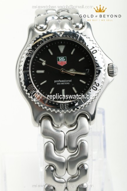 TAG Heuer Black/ Steel Professional 200m Quartz Diver S99.306 Watch TAG Heuer Black/ Steel Professional 200m Quartz Diver S99.306 Watch