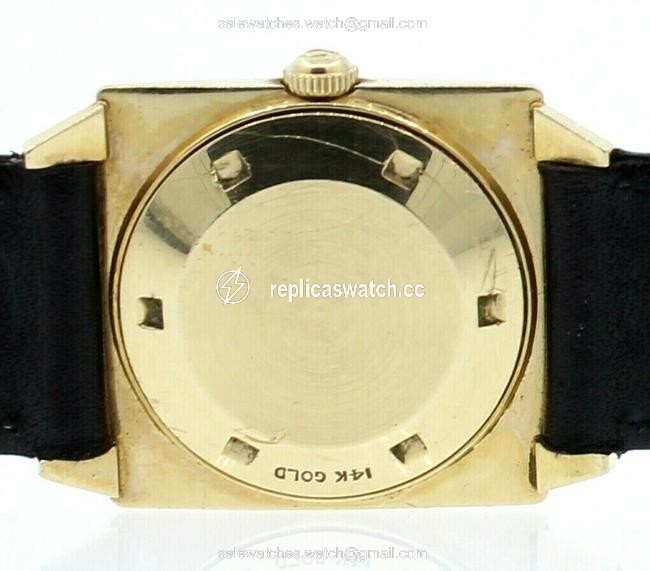Omega Gold Mens Mid-size Vintage Seamaster 14k Yellow Watch Omega Gold Mens Mid-size Vintage Seamaster 14k Yellow Watch