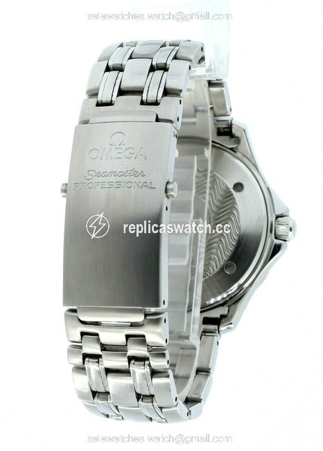 Omega Mens Seamaster Professional Chronometer Stainless Steel Watch Omega Mens Seamaster Professional Chronometer Stainless Steel Watch