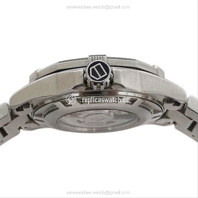 TAG Heuer Waj2110 Ba0870 Aqua Racer Caliber 5 500m Self-winding Mens Watch TAG Heuer Waj2110 Ba0870 Aqua Racer Caliber 5 500m Self-winding Mens Watch