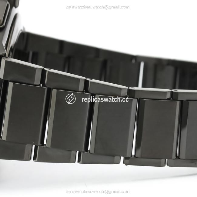Seiko Solar Brightz Stainless Steel Mens Sports Saga207(8b92-0ae0) Watch Seiko Solar Brightz Stainless Steel Mens Sports Saga207(8b92-0ae0) Watch