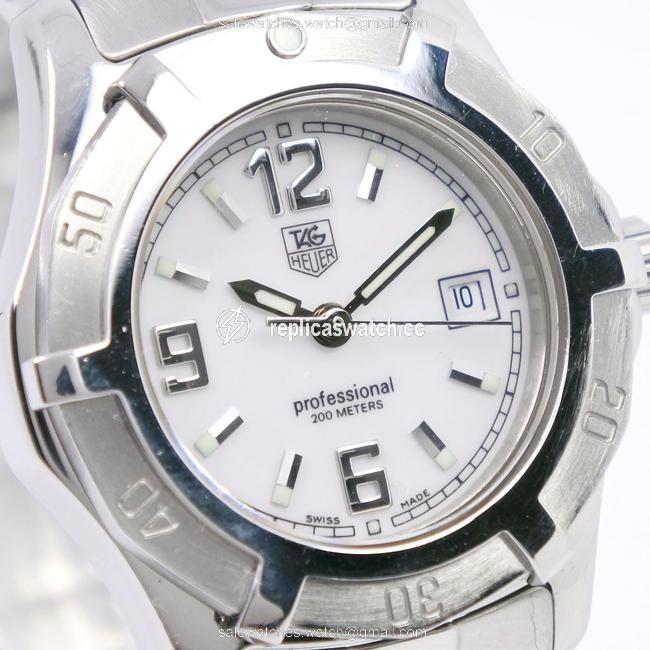 TAG Heuer Exclusive 2000 Wn1311 Stainless Steel Quartz Ladies White Dial Watch TAG Heuer Exclusive 2000 Wn1311 Stainless Steel Quartz Ladies White Dial Watch