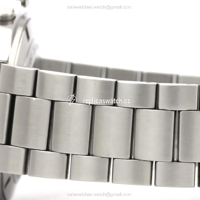 TAG Heuer Formula 1 Stainless Steel Mens Sports Caz2015 Watch TAG Heuer Formula 1 Stainless Steel Mens Sports Caz2015 Watch