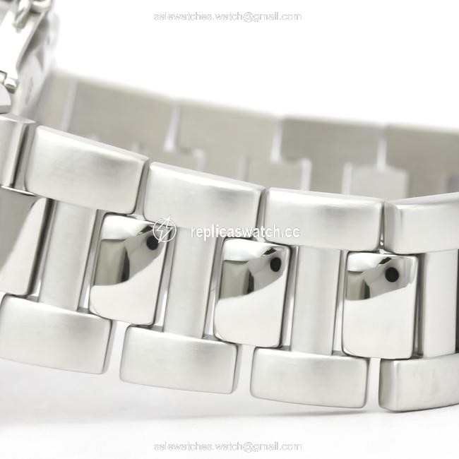 Cartier Pasha 38 Stainless Steel Mens Dress W31040h3 Watch Cartier Pasha 38 Stainless Steel Mens Dress W31040h3 Watch