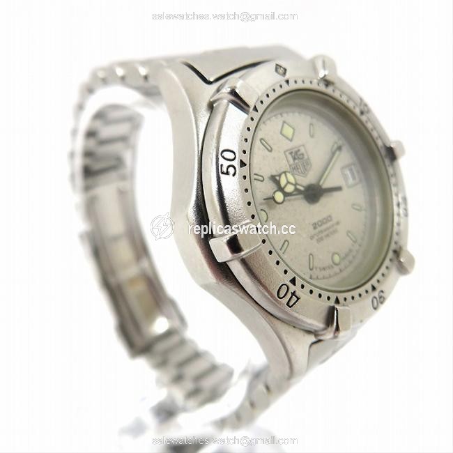 TAG Heuer Professional 200 962.208 Quartz Ladies Watch TAG Heuer Professional 200 962.208 Quartz Ladies Watch