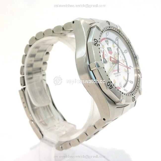 TAG Heuer Sea Racer Chronograph Ck111r Quartz Mens Watch TAG Heuer Sea Racer Chronograph Ck111r Quartz Mens Watch