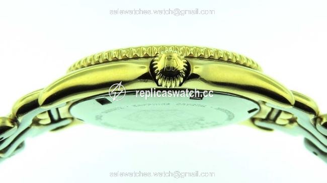 TAG Heuer Sport Elegance S94.713m Gold Tone Date 34mm Watch TAG Heuer Sport Elegance S94.713m Gold Tone Date 34mm Watch