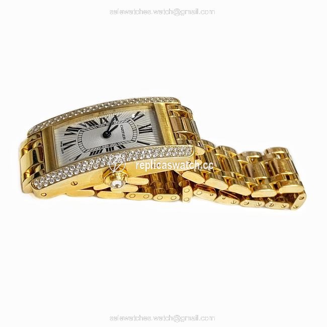 Cartier Great Condition Tank Americana 18 Karat Yellow Gold and Diamond Wrist Watch Cartier Great Condition Tank Americana 18 Karat Yellow Gold and Diamond Wrist Watch