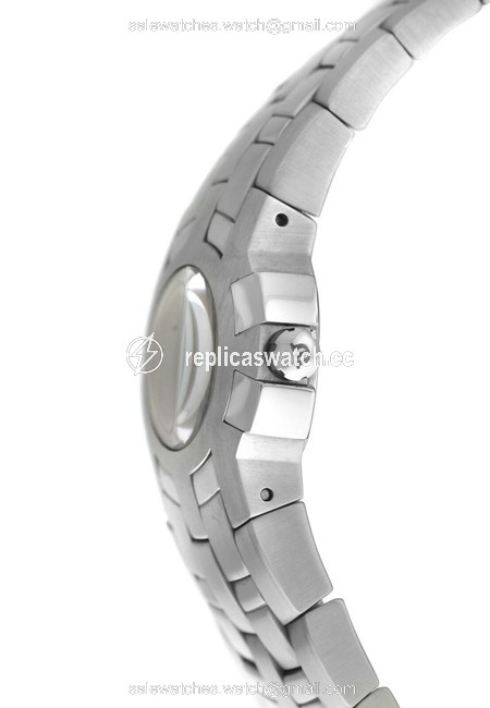 Maurice Lacroix Silver Ladies Milestone In1013-ss002-191 Steel Quartz Watch Maurice Lacroix Silver Ladies Milestone In1013-ss002-191 Steel Quartz Watch