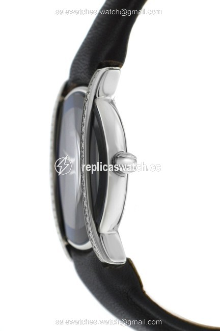 Raymond Weil Silver Ladies Othello 2011-sls-00580 Steel Diamond 28mm Quartz Watch Raymond Weil Silver Ladies Othello 2011-sls-00580 Steel Diamond 28mm Quartz Watch