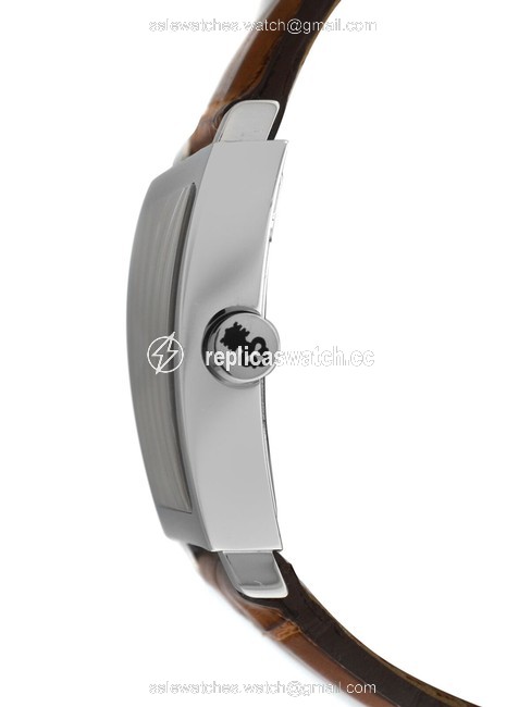 Corum Silver Mens Trapeze 106.404.20 Stainless Steel Quartz 41mm Watch Corum Silver Mens Trapeze 106.404.20 Stainless Steel Quartz 41mm Watch