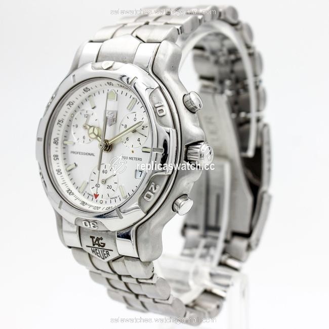 TAG Heuer Stainless Steel 6000 Professional Chronograph Mens Quartz Divers Watch TAG Heuer Stainless Steel 6000 Professional Chronograph Mens Quartz Divers Watch