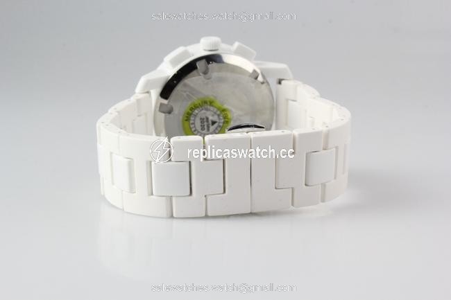 Movado White Bold Chronograph Small Bracelet Watch Movado White Bold Chronograph Small Bracelet Watch