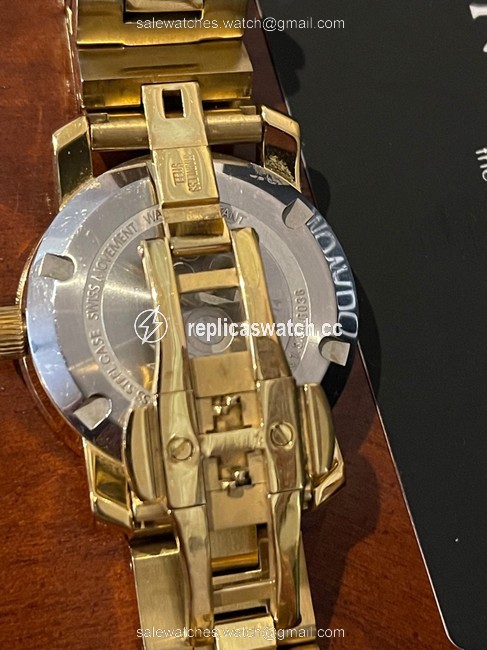 Movado Gold With Diamonds Watch Movado Gold With Diamonds Watch