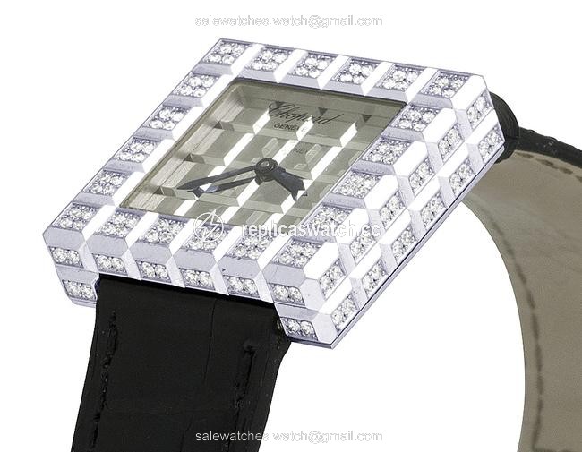 Chopard 18k White Gold Ice Cube 25mm 136815-1001 Mirror Dial Factory Diamond Watch Chopard 18k White Gold Ice Cube 25mm 136815-1001 Mirror Dial Factory Diamond Watch
