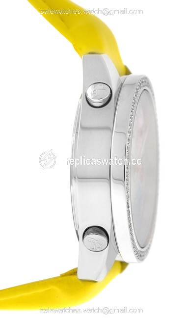 Jacob & Co. Silver Unisex Five 5 Time Zone Jcm-24da Diamond Bezel 40mm Mop Watch Jacob & Co. Silver Unisex Five 5 Time Zone Jcm-24da Diamond Bezel 40mm Mop Watch