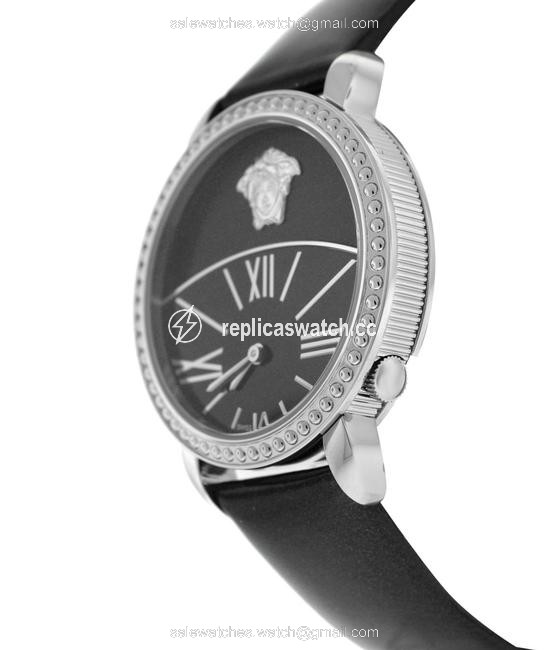 Versace Silver New Krios 93q99d008 S009 Stainless Steel 38mm Quartz Watch Versace Silver New Krios 93q99d008 S009 Stainless Steel 38mm Quartz Watch
