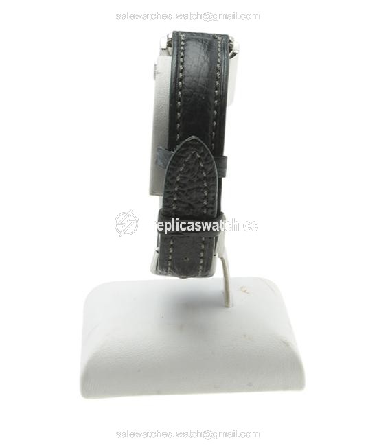 Omega Silver Vintage Mens Stainless Steel Self-winding (177765) Watch Omega Silver Vintage Mens Stainless Steel Self-winding (177765) Watch