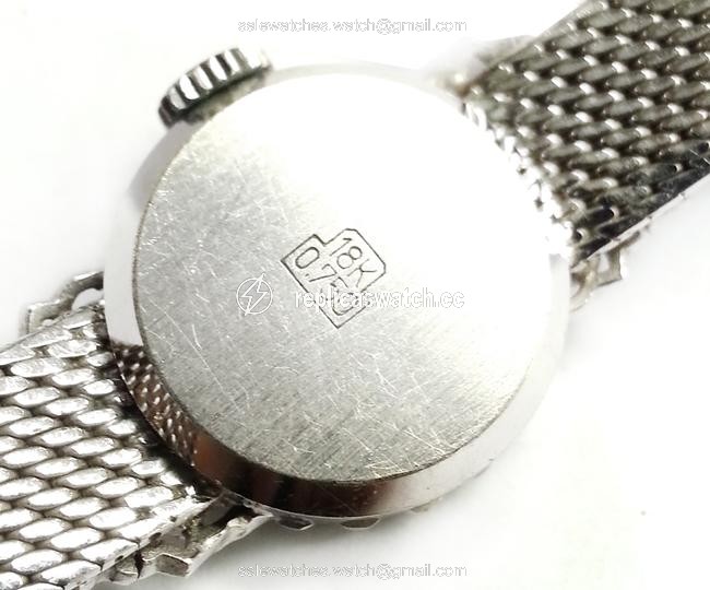 Omega Vintage 18 Karat(750) White Gold Quartz with 30 Diamonds 0.50 Ct.tw Watch Omega Vintage 18 Karat(750) White Gold Quartz with 30 Diamonds 0.50 Ct.tw Watch