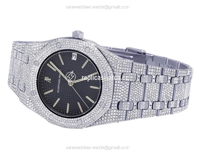 Audemars Piguet Ladies Stainless Steel Royal Oak 35mm Black Dial Diamond 12.5 Ct Watch Audemars Piguet Ladies Stainless Steel Royal Oak 35mm Black Dial Diamond 12.5 Ct Watch
