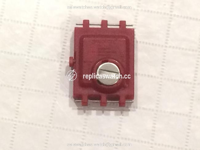 Swatch Red Square - Swiss Flag Watch Swatch Red Square - Swiss Flag Watch