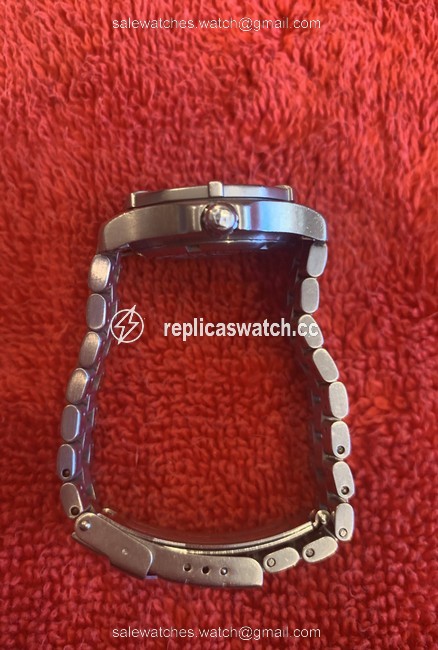 TAG Heuer Stainless Steal with Black Face Watch TAG Heuer Stainless Steal with Black Face Watch