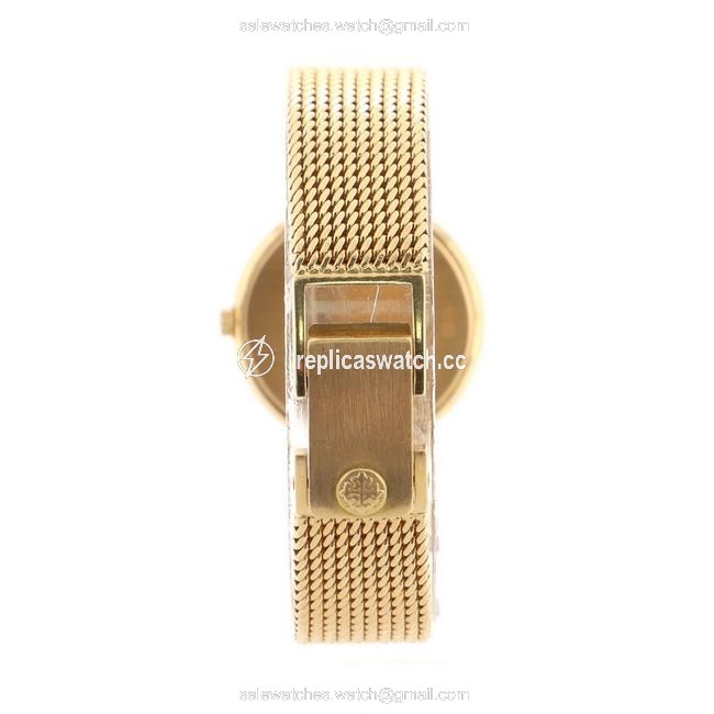 Patek Philippe White Calatrava 4819 Quartz Yellow Gold 25 Watch Patek Philippe White Calatrava 4819 Quartz Yellow Gold 25 Watch