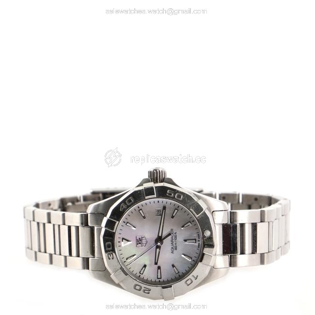 TAG Heuer Pink Aquaracer 300m Quartz Stainless Steel and Mother Of Pearl 27 Watch TAG Heuer Pink Aquaracer 300m Quartz Stainless Steel and Mother Of Pearl 27 Watch