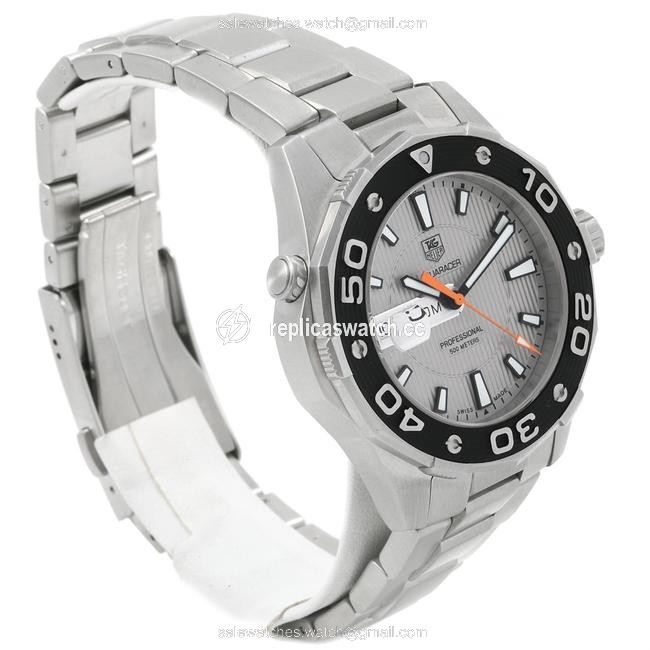 TAG Heuer Grey Aquaracer Dial Steel Mens Waj1111 Watch TAG Heuer Grey Aquaracer Dial Steel Mens Waj1111 Watch
