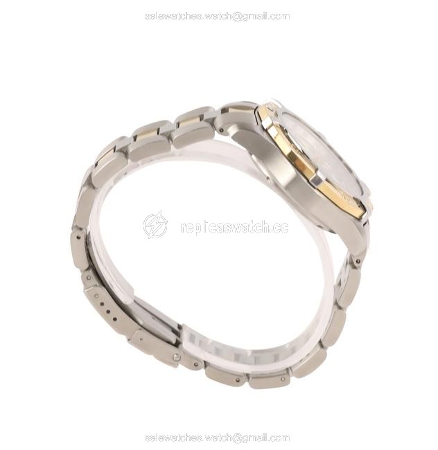 TAG Heuer 2000 Exclusive Quartz Chronograph Watch TAG Heuer 2000 Exclusive Quartz Chronograph Watch