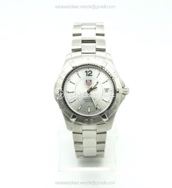 TAG Heuer Aquaracer Mens Waf1112 Watch TAG Heuer Aquaracer Mens Waf1112 Watch