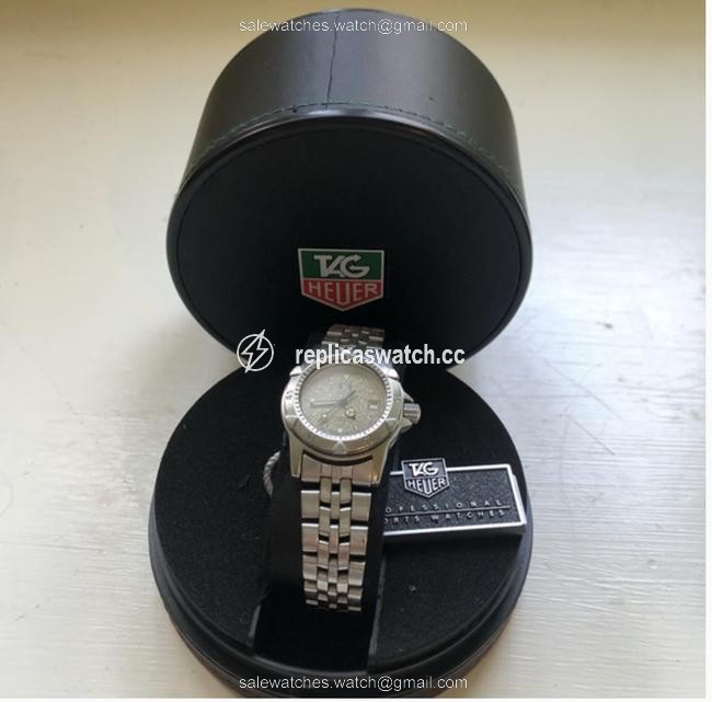 TAG Heuer Gray Ladies 1500 Series Watch TAG Heuer Gray Ladies 1500 Series Watch