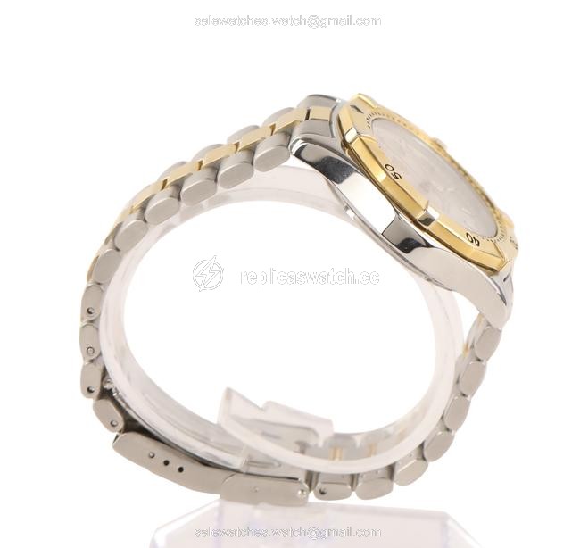 TAG Heuer Silver Gold Two Tone 2000 Sport Series Watch TAG Heuer Silver Gold Two Tone 2000 Sport Series Watch