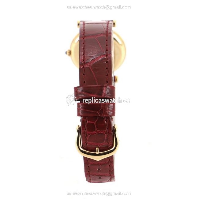 Cartier Vendome Quartz Yellow Gold and Alligator 24 Watch Cartier Vendome Quartz Yellow Gold and Alligator 24 Watch