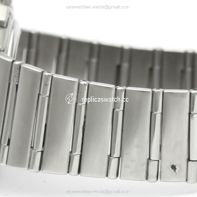 Omega Constellation Chronograph Steel Quartz Mens 1542.40 Watch Omega Constellation Chronograph Steel Quartz Mens 1542.40 Watch