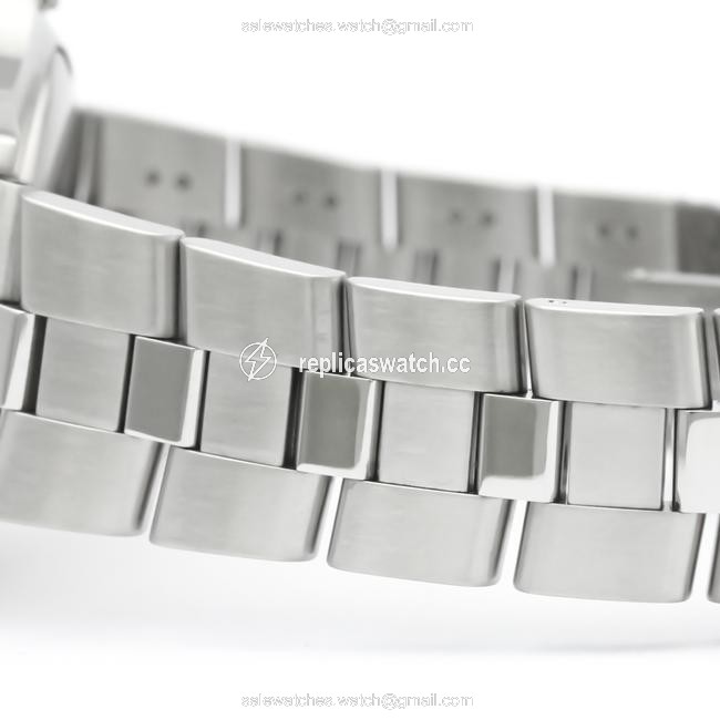 TAG Heuer 2000 Exclusive Steel Mens Wn2110 Watch TAG Heuer 2000 Exclusive Steel Mens Wn2110 Watch