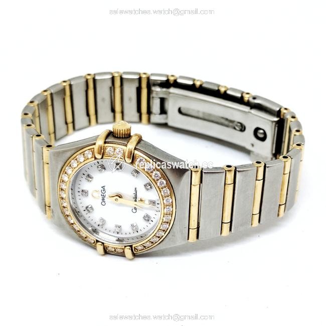 Omega Ladies Constellation Diamond and Gold Gently Used Watch Omega Ladies Constellation Diamond and Gold Gently Used Watch
