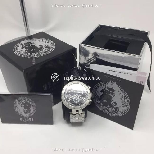 Versace Silver Green New Womens Versus By (S76140017) Watch Versace Silver Green New Womens Versus By (S76140017) Watch