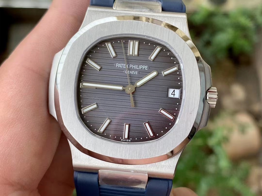 NAUTILUS 5711 RG GRF 1:1 BEST EDITION WHITE TEXTURED DIAL ON BLACK LEATHER STRAP 324CS NAUTILUS 5711 RG GRF 1:1 BEST EDITION WHITE TEXTURED DIAL ON BLACK LEATHER STRAP 324CS