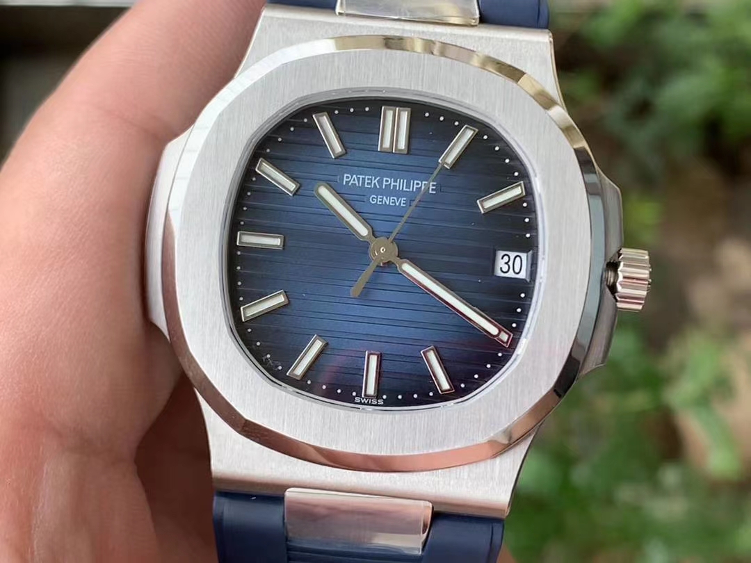 NAUTILUS 5711 RG GRF 1:1 BEST EDITION BLUE TEXTURED DIAL ON BLACK LEATHER STRAP 324CS NAUTILUS 5711 RG GRF 1:1 BEST EDITION BLUE TEXTURED DIAL ON BLACK LEATHER STRAP 324CS