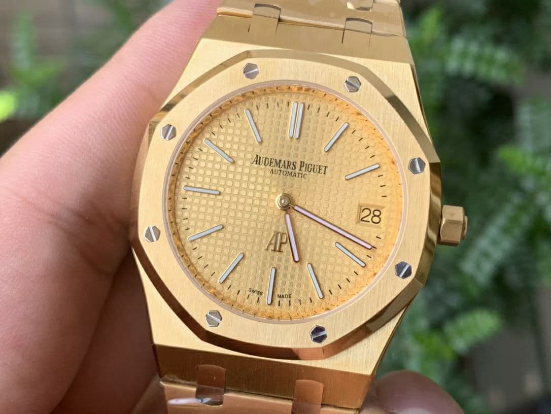 AP0633 - Royal Oak Jumbo 15202 YG/YG Gold KZF A2121