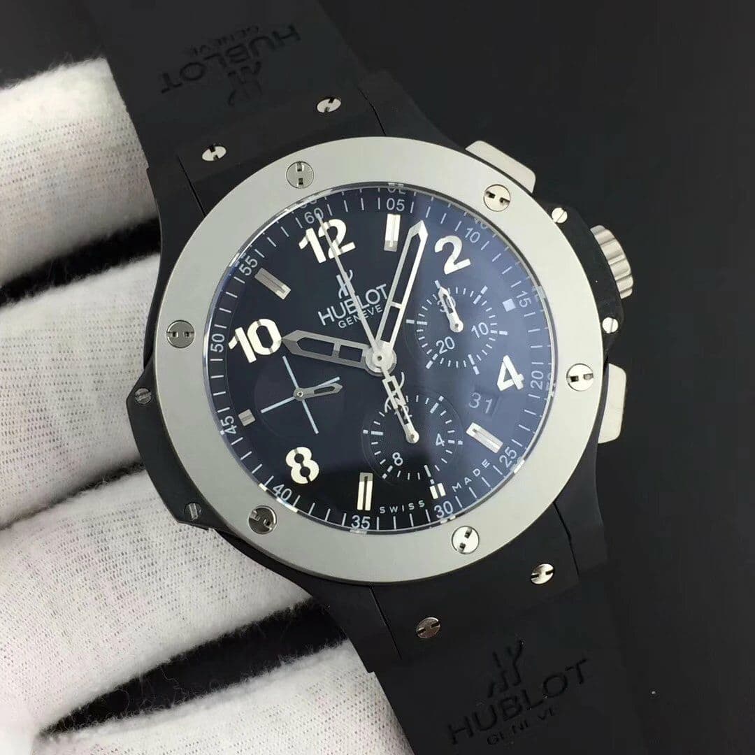 Big Bang 44mm Full Ceramic Gray Dial on Black Gummy Strap HUB4104 Big Bang 44mm Full Ceramic Gray Dial on Black Gummy Strap HUB4104
