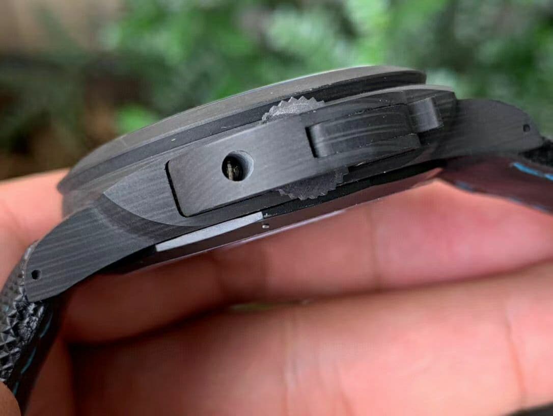 PAM1661 Carbotech VSF 1:1 Best Edition on Black Kevlar Composite Strap P.9010 Clone PAM1661 Carbotech VSF 1:1 Best Edition on Black Kevlar Composite Strap P.9010 Clone