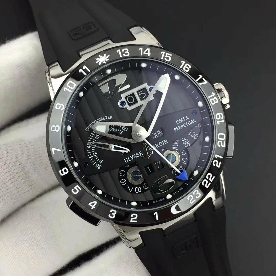 Executive El Toro SS TWA 1:1 Best Edition Black Dial on Black Rubber Strap Asian UN-32 Executive El Toro SS TWA 1:1 Best Edition Black Dial on Black Rubber Strap Asian UN-32