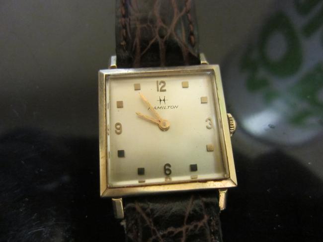 Hamilton Silver/Silver Dial 1950s Mens Swiss Made 17 Jewels Runs Great Watch Hamilton Silver/Silver Dial 1950s Mens Swiss Made 17 Jewels Runs Great Watch