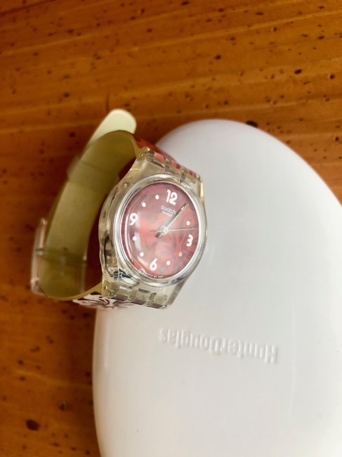 Swatch Cranberry Collectable Lady "Your Next Holidays" Watch Swatch Cranberry Collectable Lady "Your Next Holidays" Watch